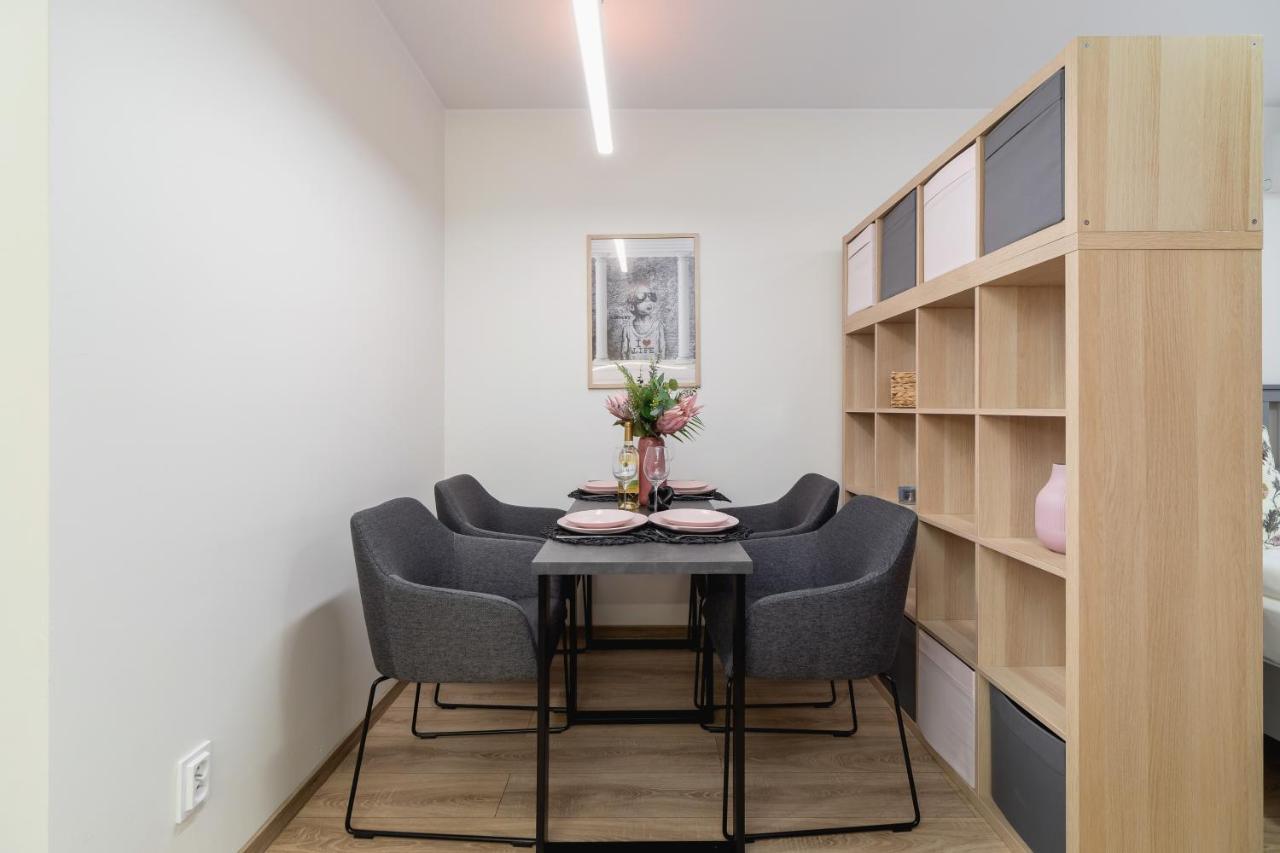 Deluxe Cracow Arianska By Renters *